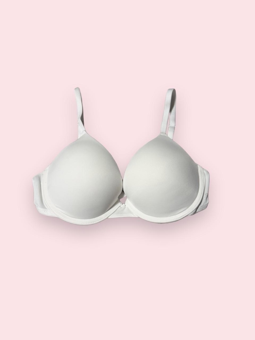 PINK Victoria's Secret White Smooth T-Shirt Underwire Bra